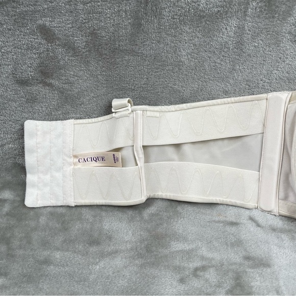 Cacique Multi Way Strapless Full Coverage Bra Size 44DDD - Picture 5 of 7